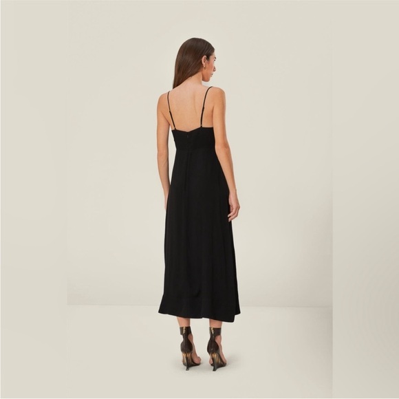Farm Rio: Black Flowered Bust Midi Dress - Picture 3 of 13